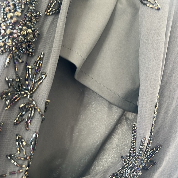 SUE WONG Vintage Nocturne Beaded Gown and scarf wrap - Picture 12 of 17